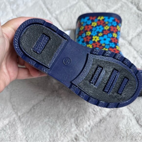 Lily & Dan | Aldi Blue and Red Floral Rain Boots | Size 9/10 - Picture 9 of 10